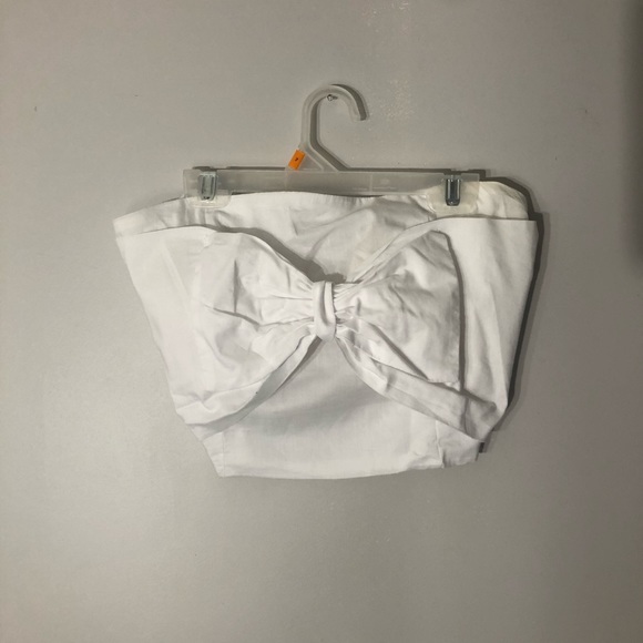 2 for 20!!! White tube top with a bow - Picture 2 of 3